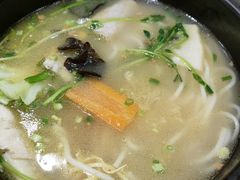 -妈妈故事米线(市府恒隆店)