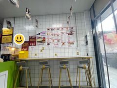 -港记甜品(黄寺大街店)