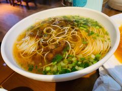 地婆招牌粉（面换成米粉）-地婆美食(洞庭东岸店)