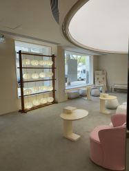-SALON DE VANHADA