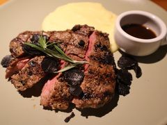 黑松露低温牛排-JINNS锦时 steak&pizza(浸信会礼拜堂旧址店)