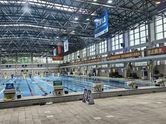 -奥冠体育华师附中恒温游泳馆