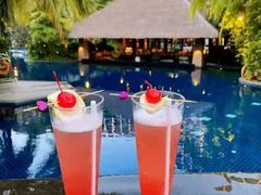 -三亚湾海居铂尔曼度假酒店