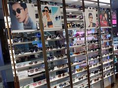 -LensCrafters亮视点(朝阳大悦城店)