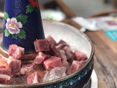 -毛辣果·贵州红酸汤牛肉火锅(西单店)