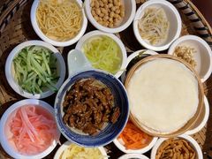 -包整·丝娃娃(一览甲秀楼风景店)