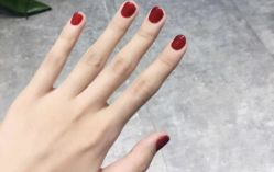 -进巍美甲美睫店