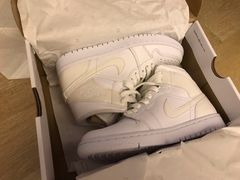 -Air Jordan(世贸天阶店)