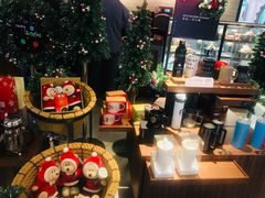 -星巴克(七宝领展广场1F店)