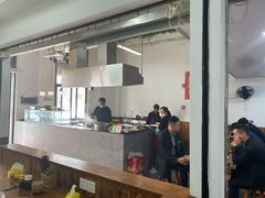 -何永光123鲜牛肉馆(1号店)