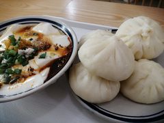 -正南齐北·老街糯米团(洪崖洞店)