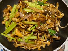 -小菜园新徽菜(芜湖镜湖苏宁店)