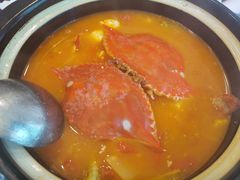 梭子蟹番茄豆腐煲-菲乐餐厅(三十年经营·湖滨路店)