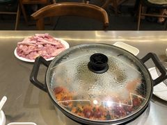 -胡须佬鸡煲四季火锅店(石厦西村直营店)