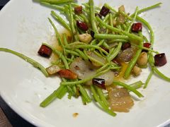 -黄泥岗·地道湖北菜(奥特莱斯店)