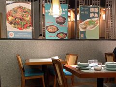 大堂-相遇半路·精品江西菜(华为湖畔花园店)
