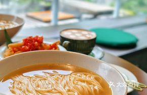 Suzhou Red Broth Noodles