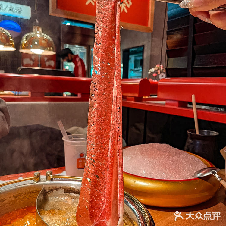 快来喜牛锅🐂品尝暖暖的寿喜锅呀‼️