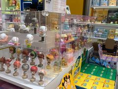 -泡泡玛特POPMART(杭州乐堤港店)