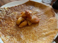 慢炖盐焦糖苹果可丽饼-RAC BAR(安福路店)