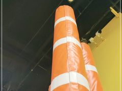 -爱蹦iBOON蹦床运动馆(江汉店)