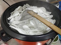 -广达眼镜炖罐(广达店)