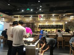 自助取餐区-呷哺呷哺(新世界百货望京店)