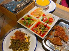 -叁宝烤肉• 西安烧烤(高科新花园店)