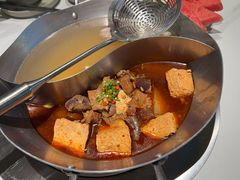 -左庭右院鲜牛肉火锅(金山万达店)