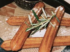 -Laures·月桂西班牙碳烤餐厅(十尚坊店)