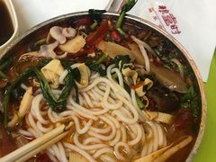 -红鼻子桂林米粉(金唐新光界店)