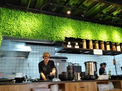 -潮里屯(唯品同创汇店)