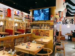大堂-西月山居匠心创意料理(江汉路新佳丽广场店)