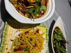 -肥肥虾庄·金牌油焖大虾(沙湖店)