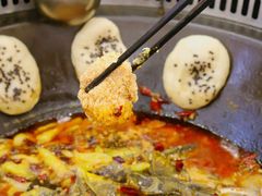 -丹水桥地锅鱼·翘嘴鲌·地方特色全鱼宴(丹江口大坝店)
