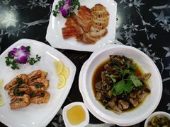 -粤盛海鲜平价店(洛溪食街店)
