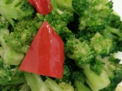 -马尔龙新疆饭店·清真(瑞景店)