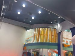 -奈尔宝家庭中心·亲子餐厅(鄞州万达店)