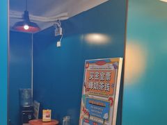 -荒岛实景沉浸密室(江汉路1店)