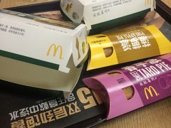 -麦当劳(新城市广场店)