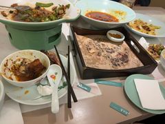 -荷花亭·湖北融合菜(中商广场店)