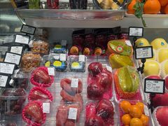 -每日新鲜水果吧(芮欧百货店)