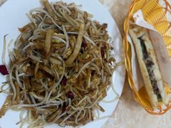 -河间正宗驴肉火烧(听海居店)