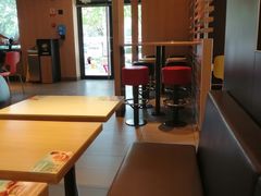 -麦当劳(南京路2店)
