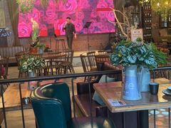 -临界音乐酒馆·小龙虾·江湖菜(华熙LIVE·鱼洞店)