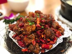 甜甜小公鸡-隆喜元鱼汤包·海鲜(中联广场店)