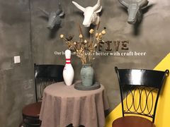 -HIGH FIVE哈福手工汉堡(桂林路店)