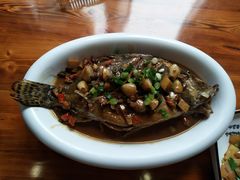 臭鳜鱼-环秀楼(黄山呈坎店)