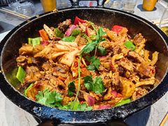 德枭大杂烩炕羊排-清真.德枭炕肉店.青海菜(大新街夜市店)