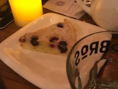 -Moka Bros 摩卡站(嘉华店)